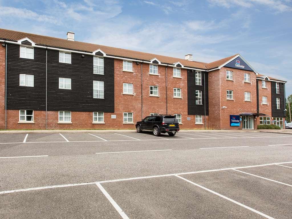 Travelodge Stansted Great Dunmow Exterior photo